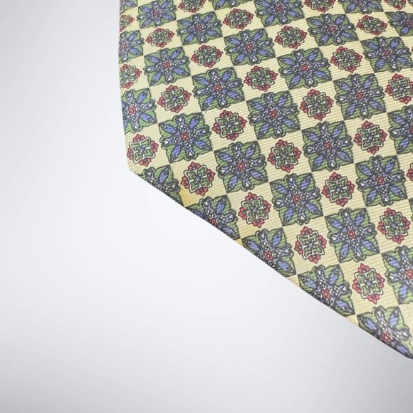 Christian Dior Silk Tie Floral Motifs‎ Men 3 2/3 Wide Yellow Business - Picture 2 of 6